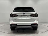 弊社ではオーナー様の安心安全ドライブをサポートさせていただくためにもBMW自動車保険をお勧めしております。