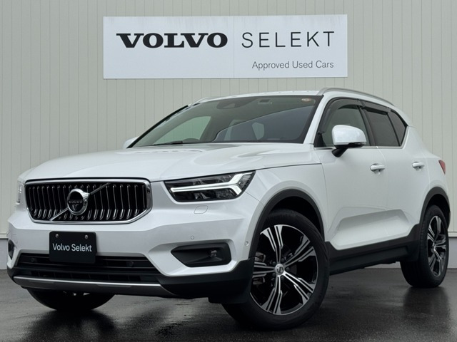XC40 B4 AWD インスクリプション 4WD