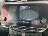 アラウンドビューモニターは自車の前方・側面映像をモニタ-に映して離合時・駐車時などにとても便利です。