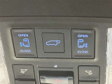 両側電動スライドドア付き、運転席にいながら開閉もラクラク