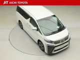 両側パワースライドドア付きだから、狭い駐車スペースなどでの乗り降りラクラク♪小さなお子さまのいるご家庭には嬉しい装備です。