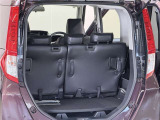 荷室はシートアレンジを行うことで広い荷室にすることが可能です 様々なシーンで活躍できますね