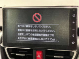 ディスプレイオーディオを装備。スマホとクルマをつなぐことで、これまでのナビに加えて、いろんなサービスが楽しめます。