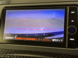 バックモニター付なので後退時に後方が見えるので安心。 車は構造上、死角がたくさんなので万が一を考えると必須ですね。 あくまで補助の為の装備、バックは目視で確認する事が重要ですよ。