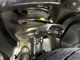 お車を安心してお乗りいただく為には、足回りの定期点検が欠かせません。サービスサポート(有償保証)では無料点検もご提供しており、安心のカーライフをお過ごしいただけるサポート体制が整っています。