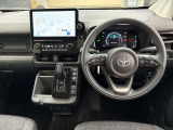 シンプルながらも使い勝手にこだわった操作性の良いインパネ回り!運転中スイッチ操作も安心ですね!