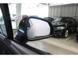 弊社車両はすべて、ご案内前の段階でビー・エム・ダブリュージャパンの基準に則って厳正な車両チェック(第3者機関よる査定)を実施しております。メーター改ざん車や修復歴車は一切ございません。