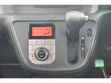 お好きな温度に設定すれば自動的に温度を調節、車内を快適空間に仕上げてくれます。