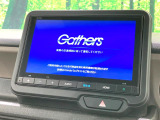 【純正ナビ】人気の純正ナビを装備。オーディオ機能も充実しており、Bluetooth接続すればお持ちのスマホやMP3プレイヤーの音楽を再生可能!毎日の運転がさらに楽しくなります!!