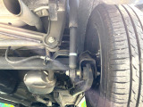 お車を安心してお乗りいただく為には、足回りの定期点検が欠かせません。サービスサポート(有償保証)では無料点検もご提供しており、安心のカーライフをお過ごしいただけるサポート体制が整っています。