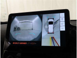 前方の映像もディスプレイオーディオの画面で確認出来ます!細い道から出る場合に左右も映し出されて安全確認もしやすいです!