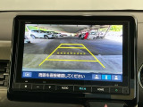 【シートヒーター】エアコンよりも暖かくなるのが早く、エンジンをかけるとあっという間にポカポカに♪エアコンと違い風が出るわけではないので乾燥に敏感な方でも安心して使用できますよ♪
