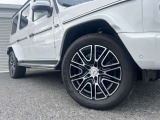 メルセデス・ベンツの定める厳しい基準をクリアしたお車のみをご案内させて頂きます。納車前整備はメーカー規定に基づき最大100項目にも及ぶ点検を熟練のメカニックによって行いご納車させて頂きます。