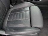 BMW Premium Selection 江戸川は、約20台の展示スペースがあり、常時新車拠店より厳選された認定中古車が続々と入庫しております。
