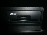 ETC2.0装備♪従来のETCの高速利用料金の収受だけではなく、渋滞回避や安全運転支援といったドライバーに有益な情報を提供してくれます♪