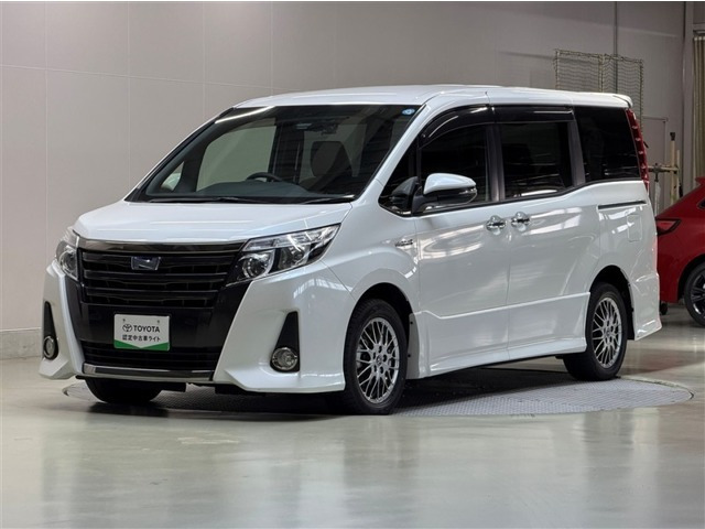ノア 1.8 ハイブリッド Si W×B
