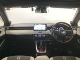 【前方視界】開放的な前方視界!運転がしやすく疲れにくいです♪窓が大きく、見通しがとっても良いおクルマですよ♪