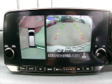 アラウンドビューモニター!空から見下ろしているかのような映像を映し出します。駐車時には安心ですよね♪