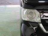 LEDヘッドライトは、点灯の瞬間から光量を発揮し、突然暗くなるトンネルなどでの安定感を高めます。