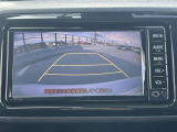 純正バックカメラ搭載。駐車も安心です!