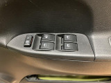 パワ-ウインドウも標準装備です♪
