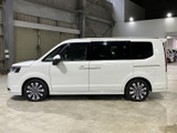 ステップワゴン 2.0 e:HEV スパーダ プレミアムライン 