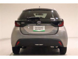 ■ハイマウントストップランプ採用で、後続車に対して自車の存在をアピールしてくれます!