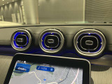 Bluetoothは勿論、フルセグTVが装備されておりますので、ドライブをお楽しみ頂ける仕様となっております。