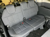 3列目は床下に収納することにより大きな荷室を作ることが出来ます。