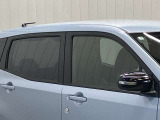 プラスチックバイザーがない分デザインもすっきり★洗車の時の窓拭きもラクラクです!
