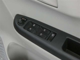 『トヨタ認定中古車』は「まるごとクリーニング」で綺麗な内外装、「車両検査証」はプロによるチェック、買ってからも安心の「ロングラン保証」、3つの安心安全を標準装したトヨタのブランドU-Carです