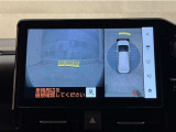 後方のモニターと併せ、前方の死角を確認するフロントモニターも装備!これで前後安心です♪