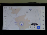 ディスプレイオーディオを装備。スマホとクルマをつなぐことで、これまでのナビに加えて、いろんなサービスが楽しめます