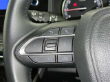 ステアリングスイッチ装備!運転しながら手元でオーディオの操作などができます。