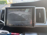 バックカメラ装着済!死角になりやすい後方もとても見やすいです☆車庫入れに自信がない方や縦列駐車が苦手な方にも、オススメな機能です!安心度もアップ!
