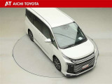両側パワースライドドア付きだから、狭い駐車スペースなどでの乗り降りラクラク♪小さなお子さまのいるご家庭には嬉しい装備です。