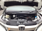Hondaの技術が詰まったエンジンルーム♪エンジンルーム室内ともにルームクリーニング済みで清潔です!快適なドライブをお楽しみください。