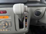 無断変速オートマ(CVT)は滑らかな変速で燃費も良いですよ!