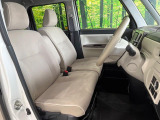 運転席シート廻りは使用感も少なく、良好な状態となっています。丁寧に使われていたことがよくわかりますね。