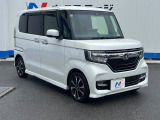 高透明度のガラス皮膜で撥水はもちろん、上質なツヤ・光沢を実現。紫外線や酸性雨から大切な愛車を保護し、色あせ・劣化を防止。「弾スプラッシュコート」、「弾プリミッサコート」からお選びいただけます。