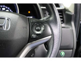 Hondaセンシングの機能のひとつ、アダプティブクルーズコントロール付!アクセルから足を離しても設定したスピードと前車との車間を保ち走行してくれます!車線維持もアシスト☆高速道路で疲労軽減ですね☆