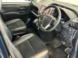当社の九州運輸局指定工場にて、納車前点検整備致します。 点検項目数は100項目に及び、安心の状態でお客様にお届けいたします!買ってからも安心のカーライフを提供します。