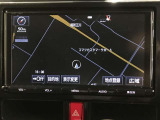 純正ナビを装備。タッチパネル式で使いやすく、お出かけもラクラクです。