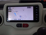 見方が分からないときは、どんなことでも中古車選びのプロであるスタッフにおたずねください。