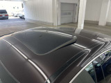 メルセデス・ベンツの定める厳しい基準をクリアしたお車のみをご案内させて頂きます。納車前整備はメーカー規定に基づき100項目以上にも及ぶ点検を熟練のメカニックによって行いご納車させて頂きます。