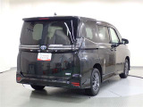 ヴォクシー 1.8 ハイブリッド S-Z E-Four 4WD