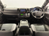見通しのよいすっきりとした視界で、誰でも運転しやすいです。運転のしやすさは疲れにくさにも繋がりますよ♪
