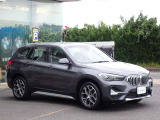 BMW在庫保有台数常時100台以上!ご来店の際はBMW本店(厚木市下荻野140-1)にご来店ください!弊社自慢の全天候型ショールーム!BMW在庫保有台数常時100台以上ございます!