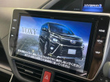 【純正ナビ】人気の純正ナビを装備。オーディオ機能も充実しており、Bluetooth接続すればお持ちのスマホやMP3プレイヤーの音楽を再生可能!毎日の運転がさらに楽しくなります!!