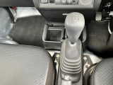 こちらは人気のミッション車★早いもの勝ちですよ^^